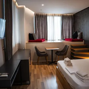 Center Boutique *** Tirana